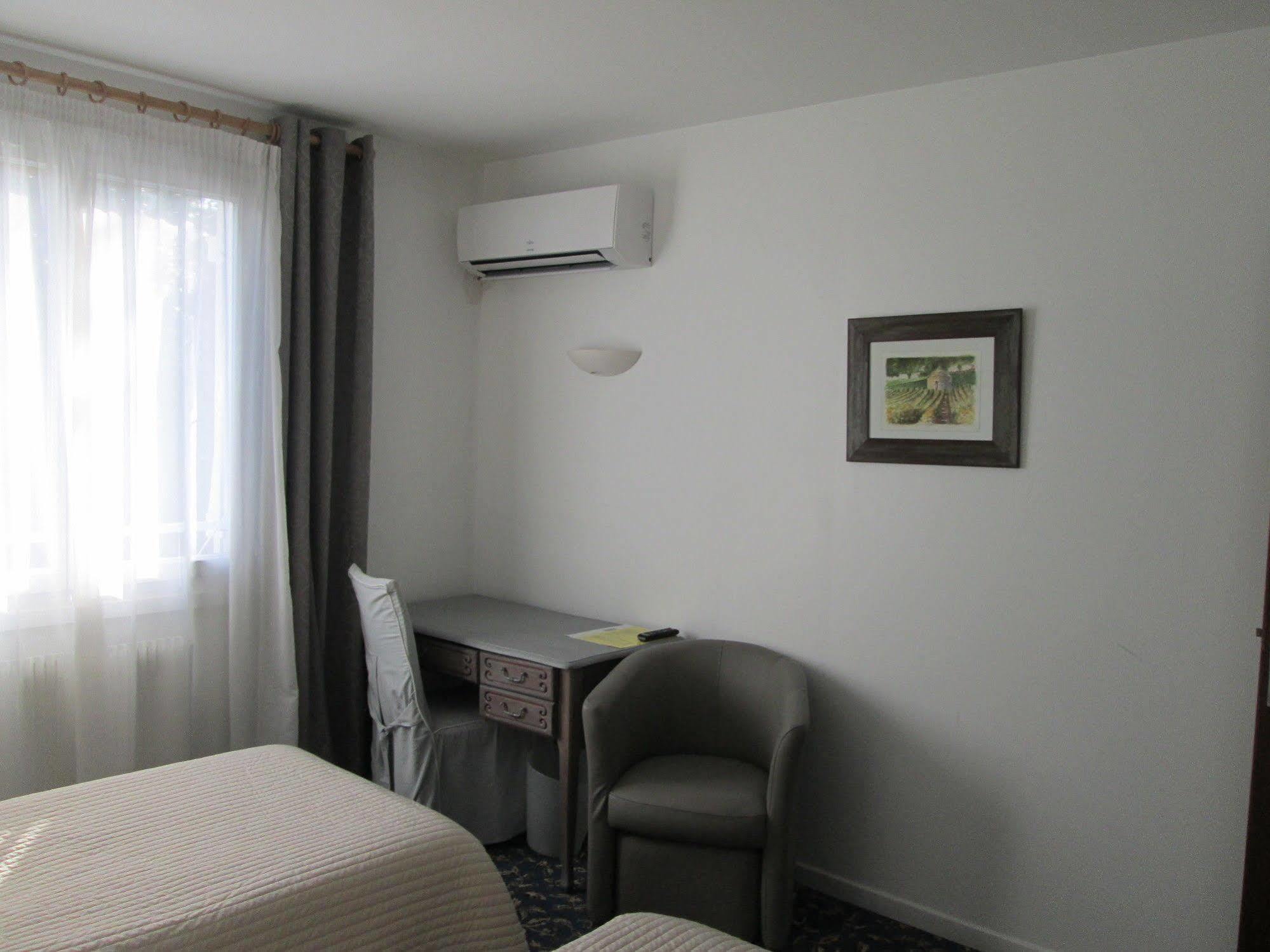 Hotel Victor Hugo Dijon Luaran gambar