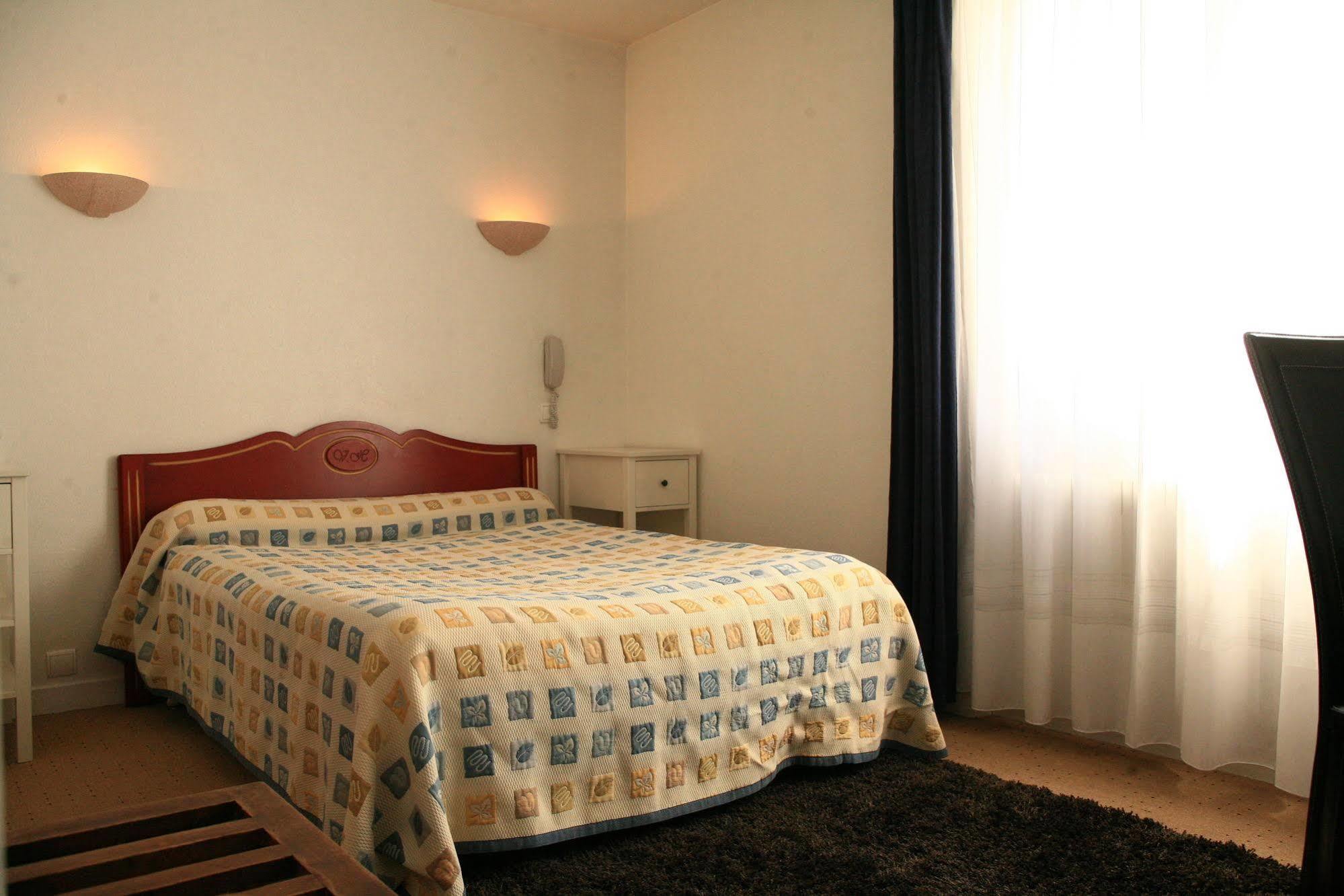 Hotel Victor Hugo Dijon Luaran gambar